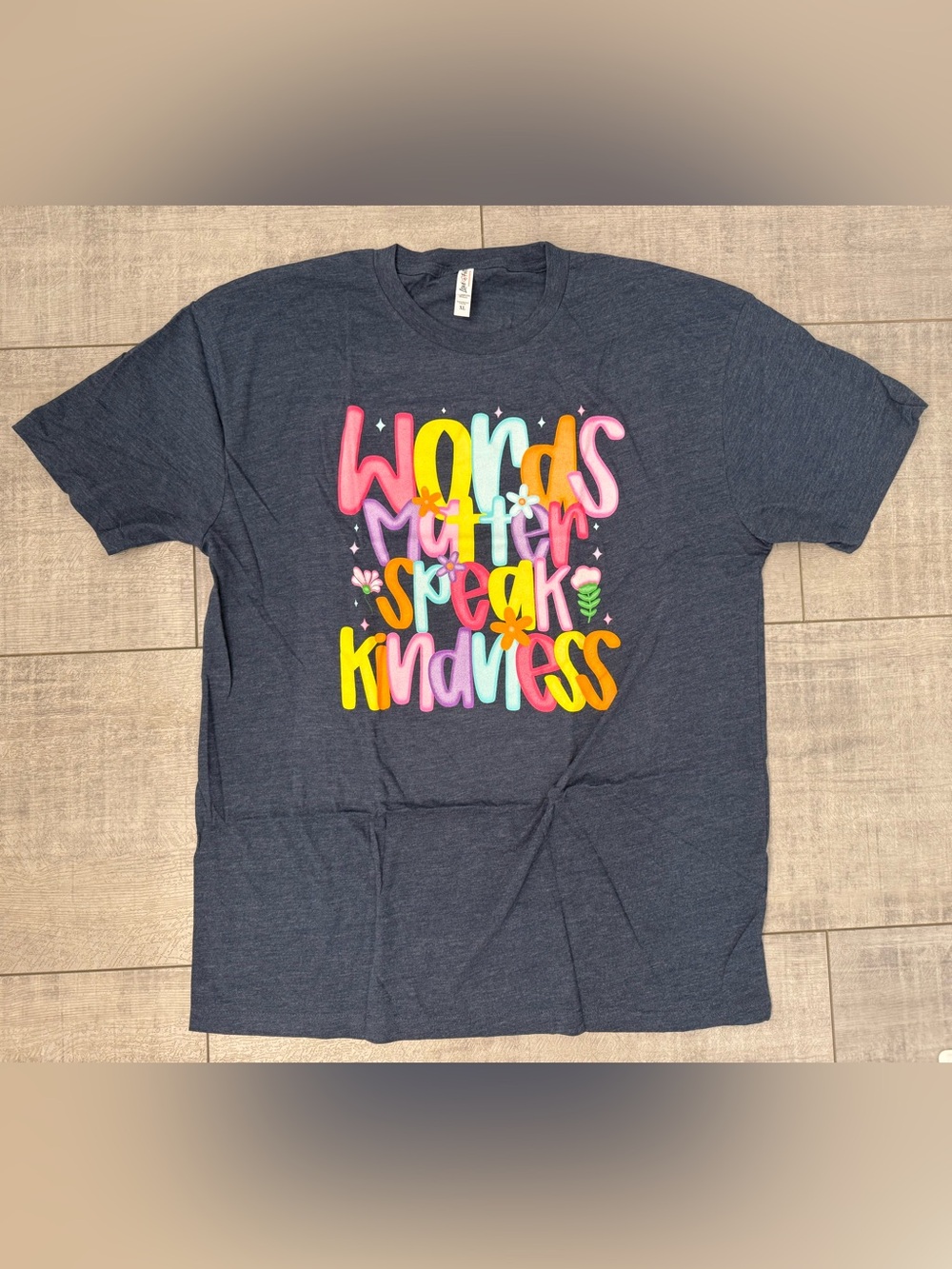 New Women’s Words Matter Spread Kindness XL Love in Faith